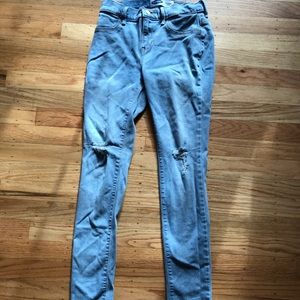 Ripped Jeans
